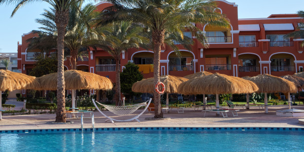 Proyectos Construcción de Piscinas Móstoles · Piscinas para Comunidades Vecinos / Propietarios