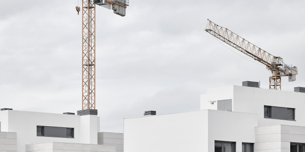 Proyectos de Rehabilitaciones en Móstoles · Cumplimiento de Normativas y Permisos